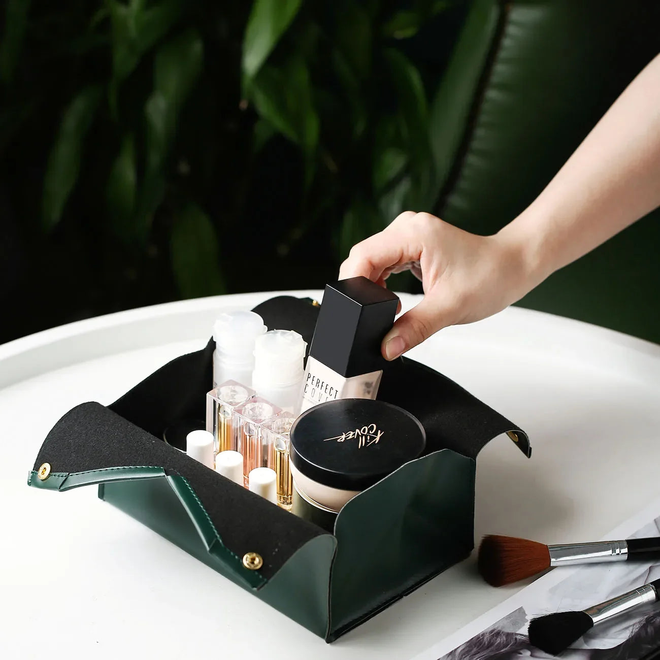 PU Leather Foldable Tissue Holder